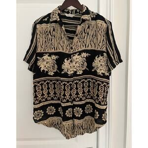 Casual studio Vintage Button Up Blouse with shoulder pads Sz. M black golden